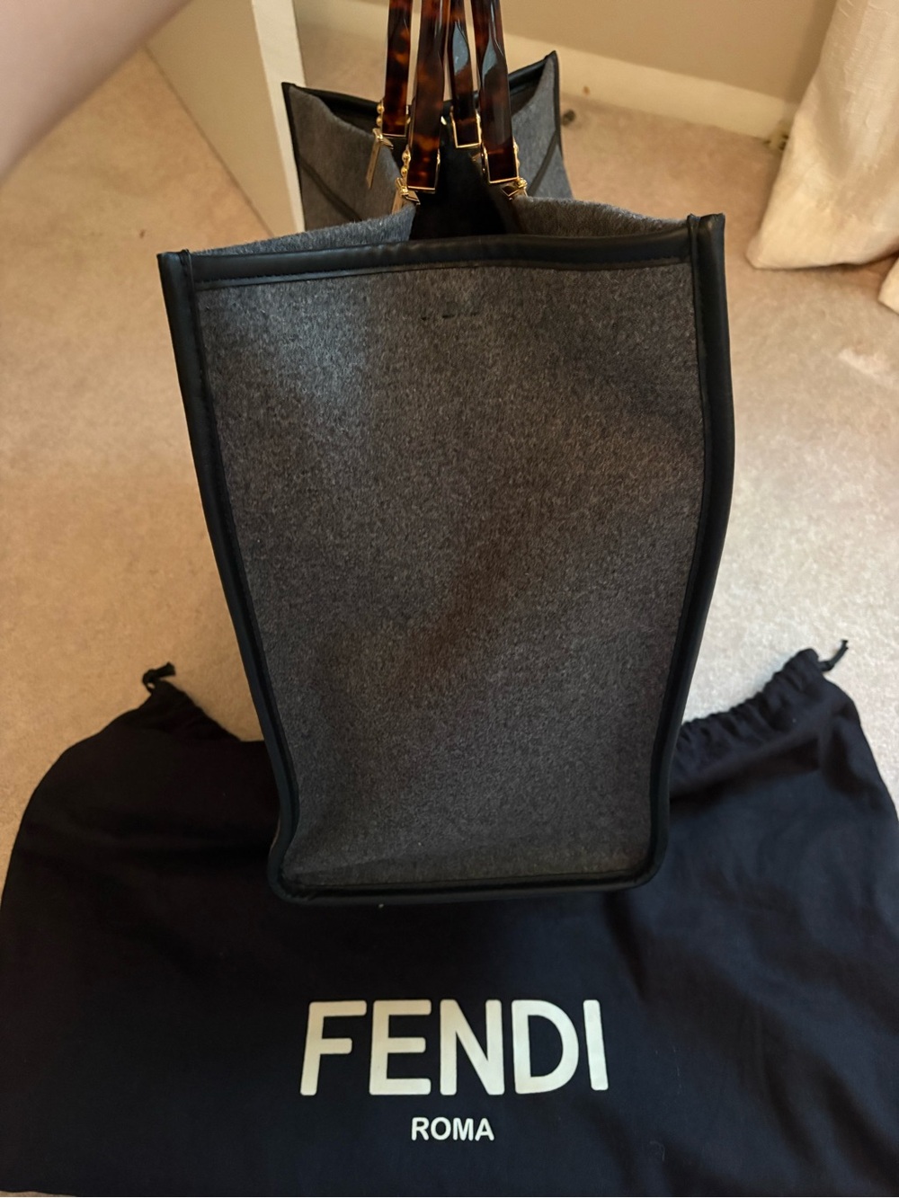 Authentic- Fendi Large Sunshine Shopper Tote Gray Flannel Wool FENDI Logo - Picture 2 of 16